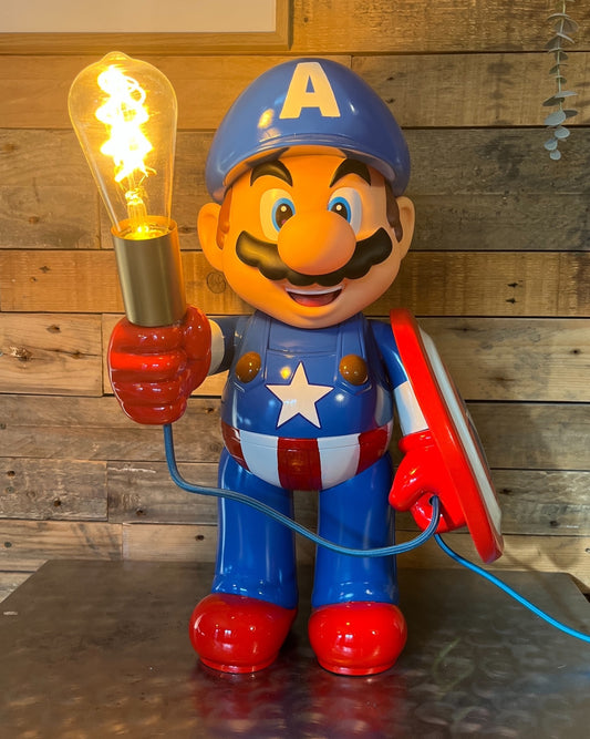 Lampe Mario Captain América