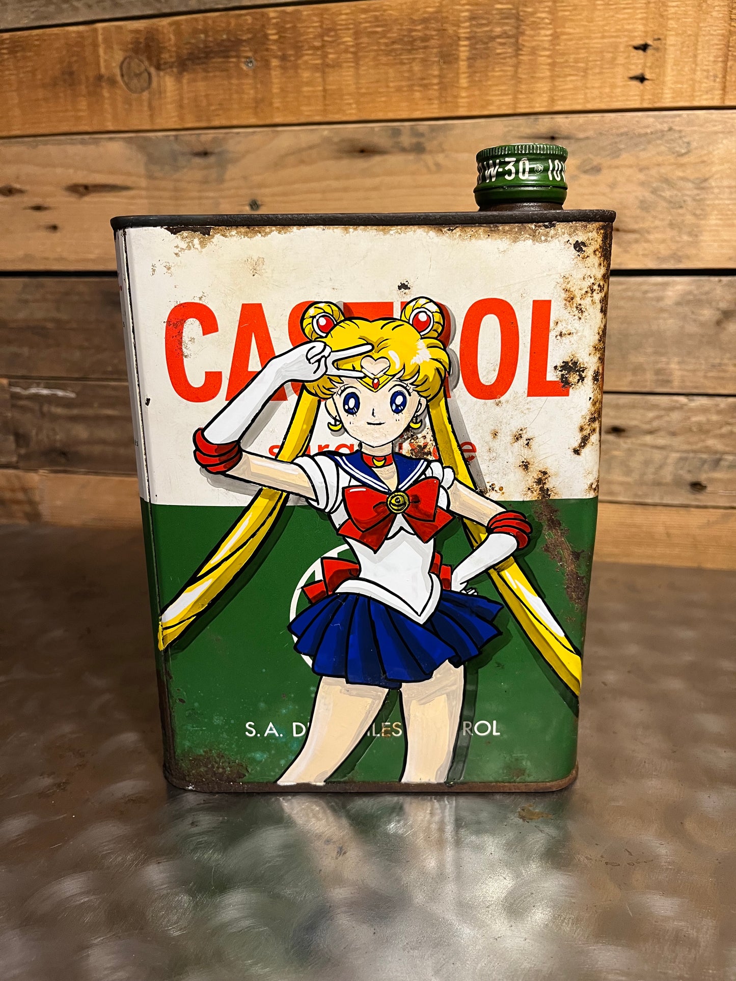 bidon d'huile Sailor Moon