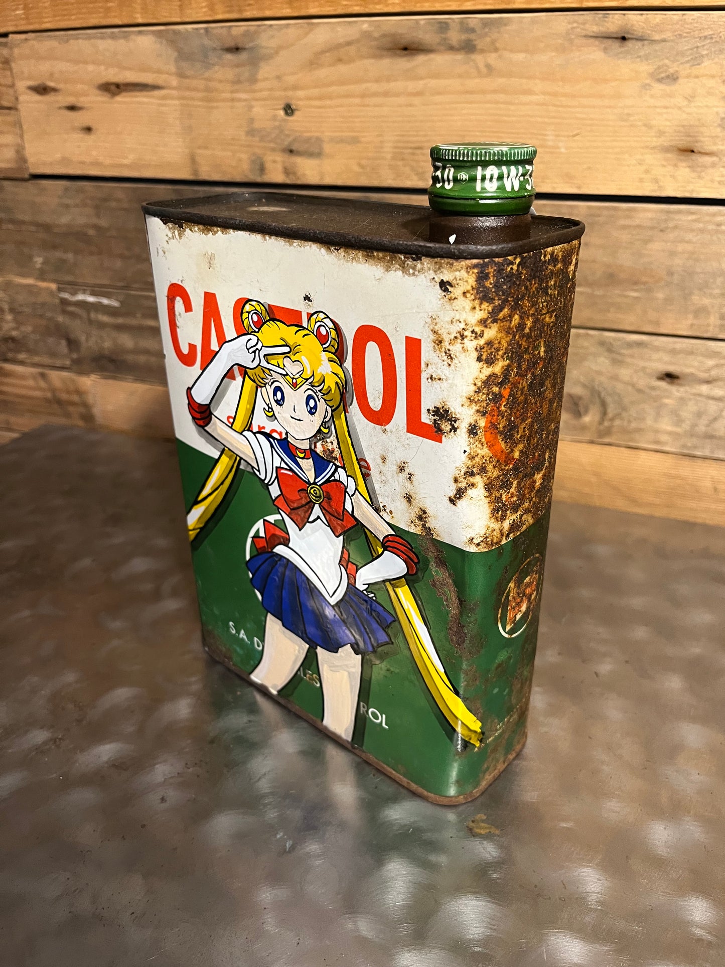 bidon d'huile Sailor Moon